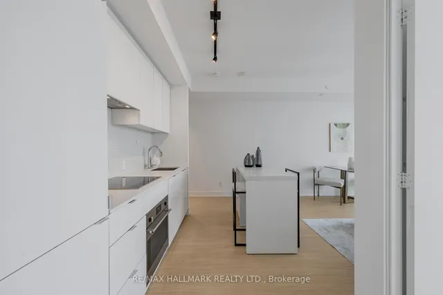 Additional image 6 of 7 Grenville St Unit 5512