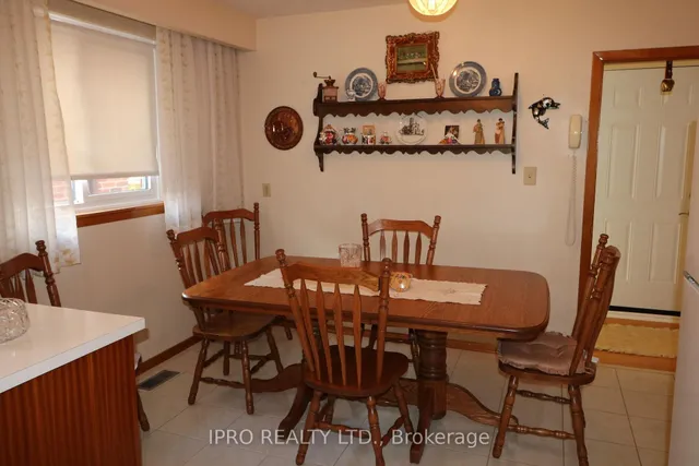 Additional image 4 of 26 Starview Dr