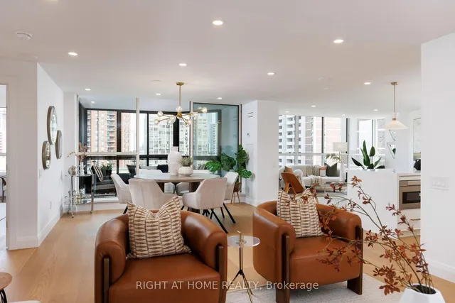 Additional image 9 of 130 Carlton St Unit 1403