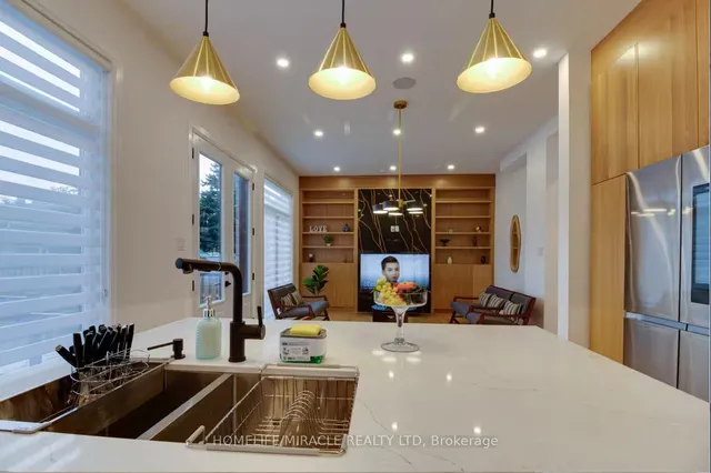 Additional image 13 of 10 Stamford Sq