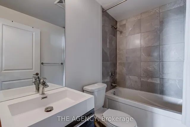 Additional image 11 of 17 Zorra St Unit 507