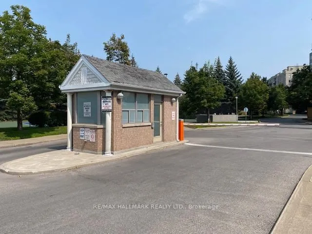 Additional image 4 of 1720 Eglinton Ave Unit 503