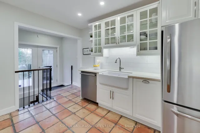 Additional image 12 of 177 Humewood Dr