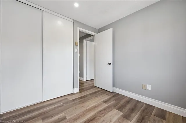 Additional image 17 of 219 Kingswood Dr Unit 18