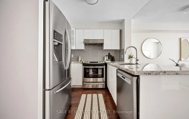 Additional image 13 of 11 Michael Power Pl Unit 514