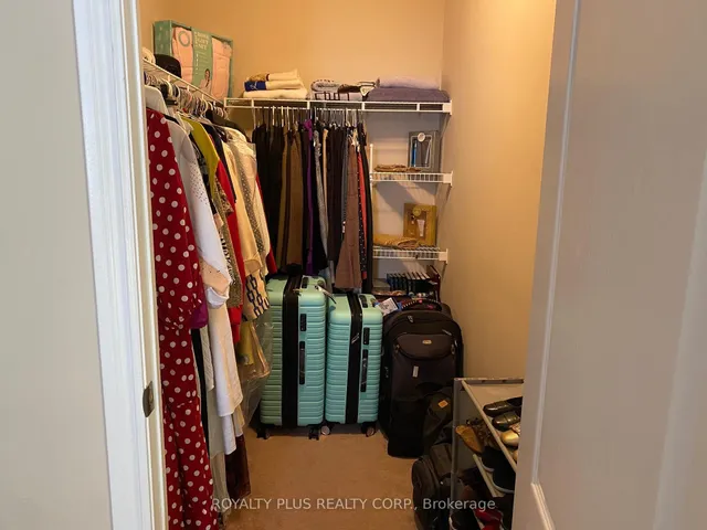 Additional image 10 of 2088 Lawrence Ave Unit 812