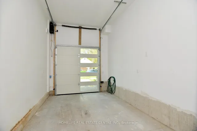 Additional image 45 of 1 Camilla Cres