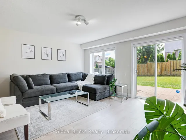 Additional image 12 of 11 Pebblecreek Dr