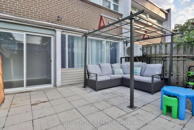 Additional image 8 of 34 Venetian Cres Unit 144