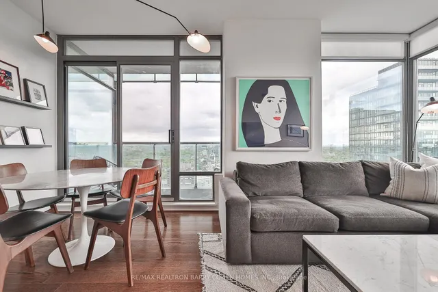 Additional image 4 of 18 Yorkville Ave Unit 3106