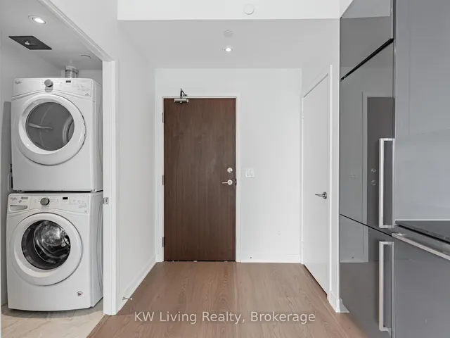 Additional image 3 of 115 McMahon Dr Unit 2806