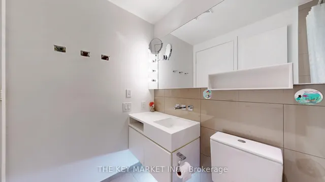 Additional image 37 of 45 Charles St Unit 511