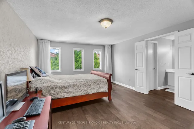 Additional image 26 of 133 Robert Hicks Dr