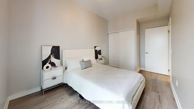 Additional image 24 of 1195 The Queens Way Unit 3