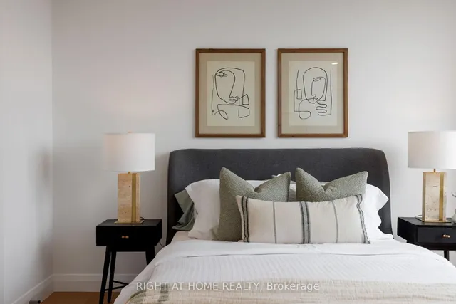 Additional image 37 of 130 Carlton St Unit 1403