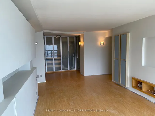 Additional image 21 of 77 Harbour Sq Unit 3508