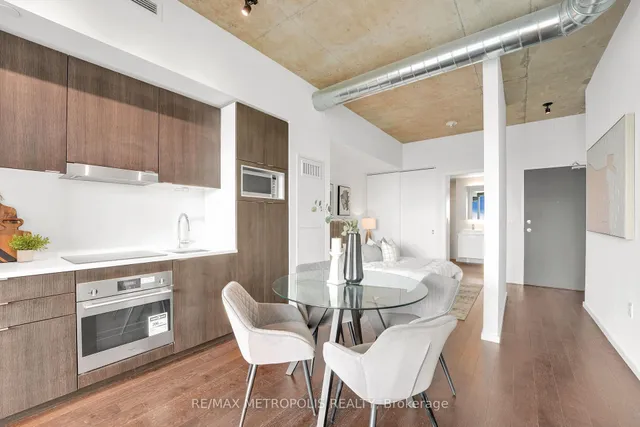 Additional image 7 of 21 Lawren Harris Sq Unit 1213