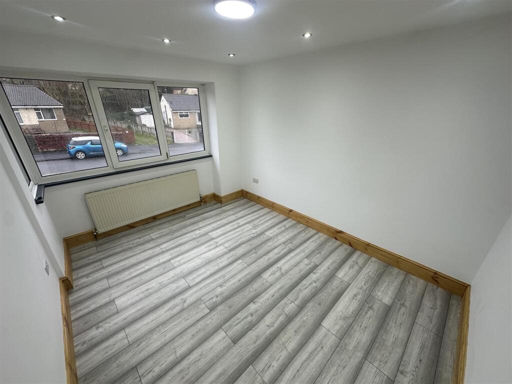 Additional image 11 of Hainworth Wood Road North, Keighley
