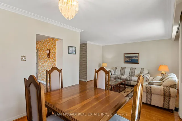 Additional image 14 of 70 Frost St