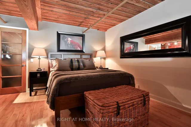 Additional image 13 of 993 Queen St Unit 310