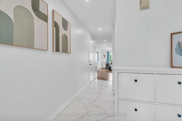 Additional image 6 of 30 Bryan Crt Unit 24