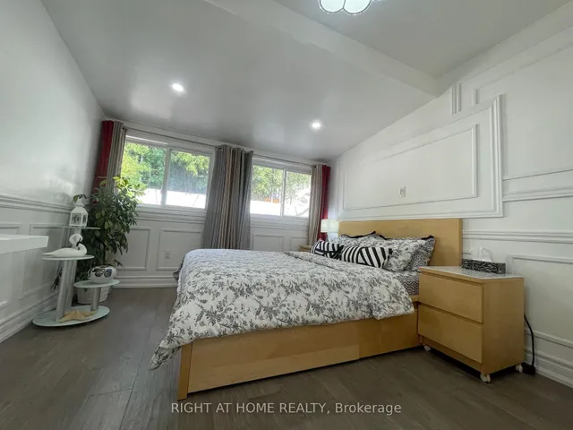 Additional image 12 of 60 Sandrift Sq