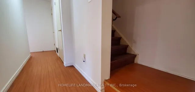 Additional image 6 of 91 L'Amoreaux Dr Unit 102