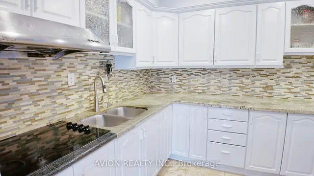 Additional image 3 of 1121 Sandhurst Circ Unit 18