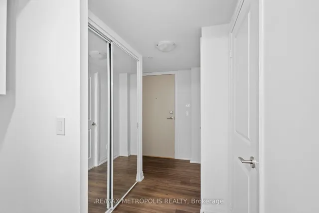 Additional image 5 of 20 Meadowglen Pl Unit 2310