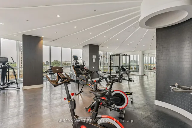 Additional image 10 of 30 Gibbs Rd Unit 3310