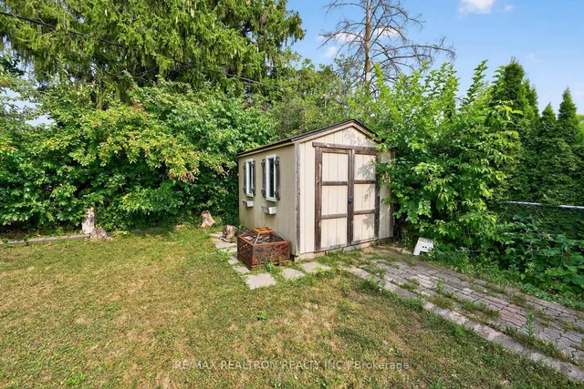 Additional image 43 of 58 Leahann Dr