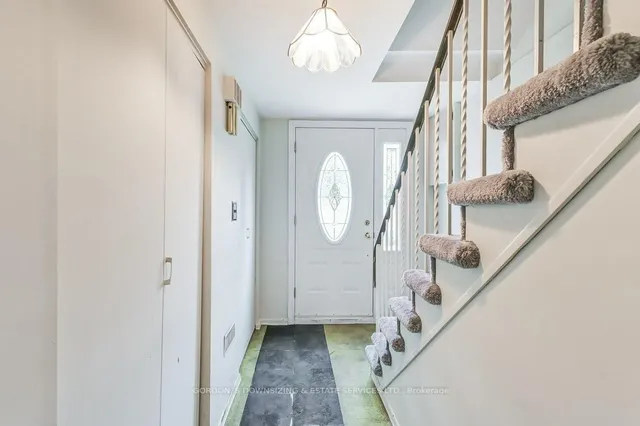 Additional image 6 of 39 Lexington Ave Unit 51