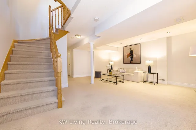 Additional image 30 of 23 Calvin Ave