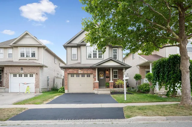 Additional image 3 of 12 Frankfurt St