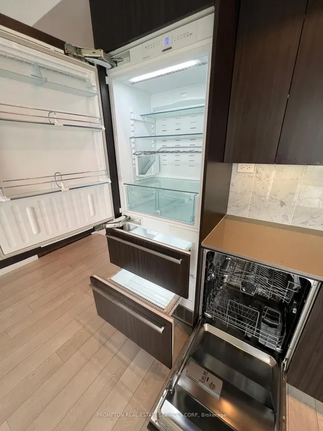 Additional image 21 of 115 Mcmahon Dr Unit 511