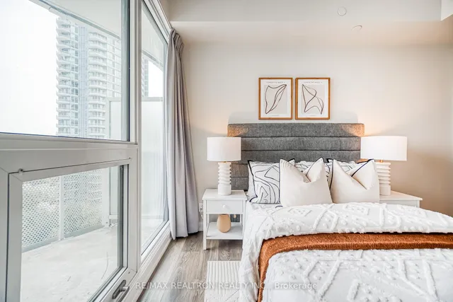 Additional image 17 of 15 Holmes Ave Unit 908