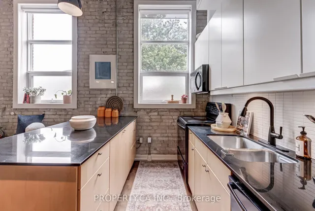 Additional image 6 of 27 Brock Ave Unit 203