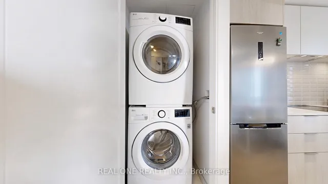 Additional image 27 of 70 Annie Craig Dr Unit 808