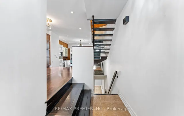 Additional image 4 of 211 Mutual St