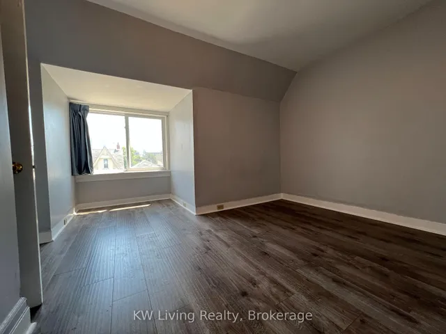 Additional image 12 of 36 Nassau St