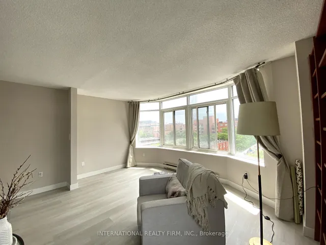 Additional image 4 of 135 George St Unit 605