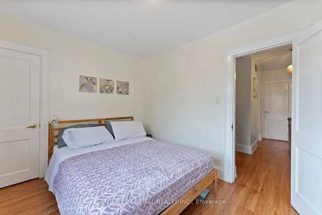 Additional image 16 of 32 Chamberlain Ave