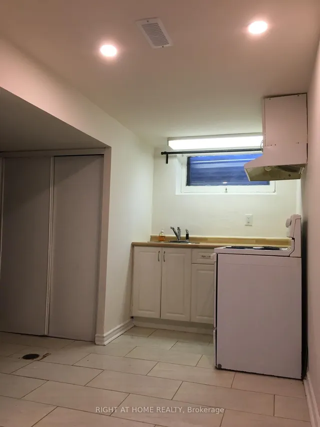 Additional image 24 of 8 Madras Cres