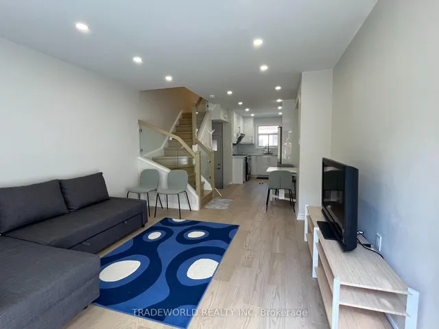 Additional image 3 of 275 Broadview Ave Unit 169