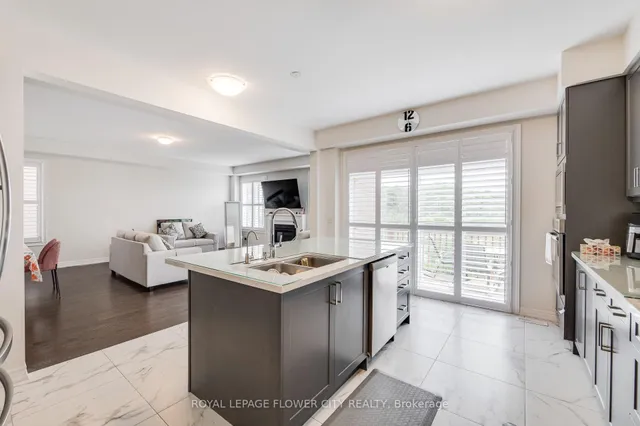 Additional image 18 of 588 Beckview Cres