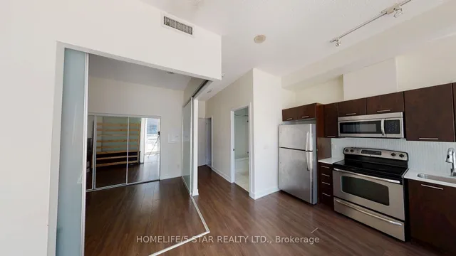 Additional image 8 of 169 FORT YORK Blvd Unit 218