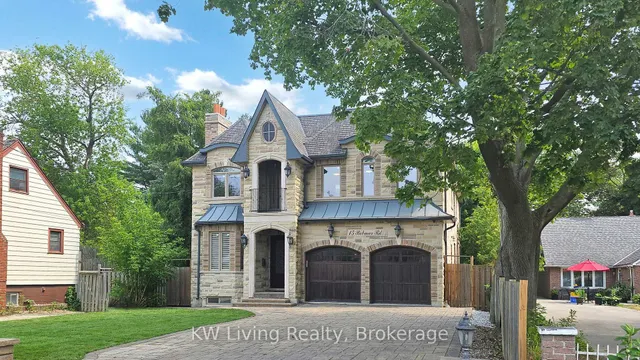 15 Bobmar Rd