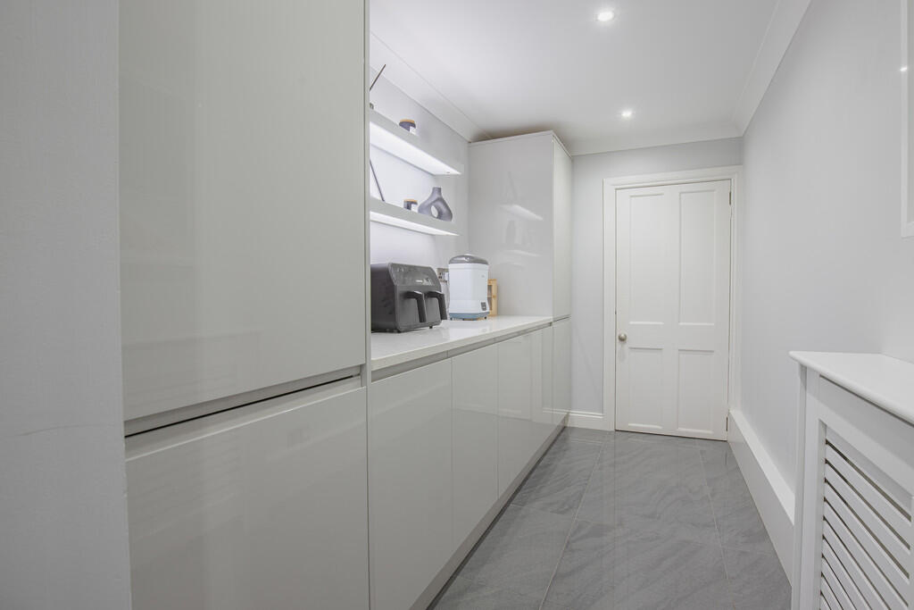 Additional image 19 of Springbank Terrace, Aberdeen