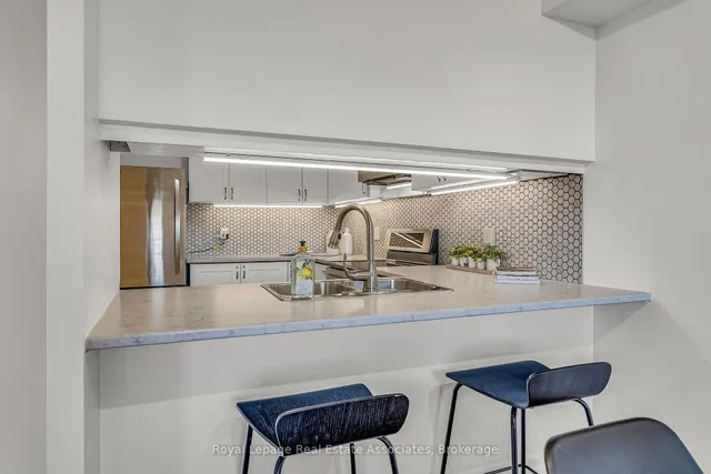 Additional image 13 of 234 Albion Rd Unit 1907