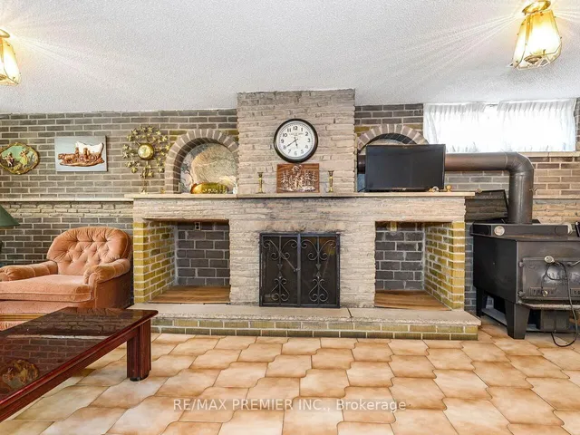 Additional image 31 of 83 Spenvalley Dr